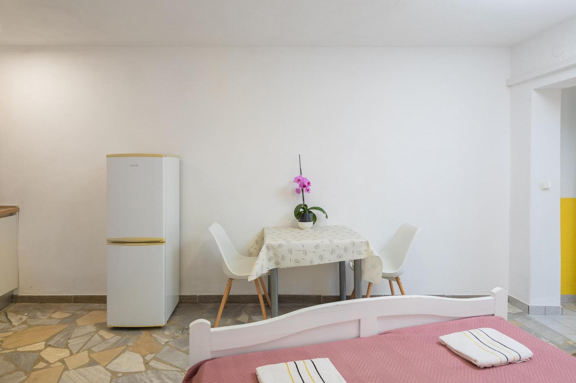 Apartments Roza Omis Ngoại thất bức ảnh