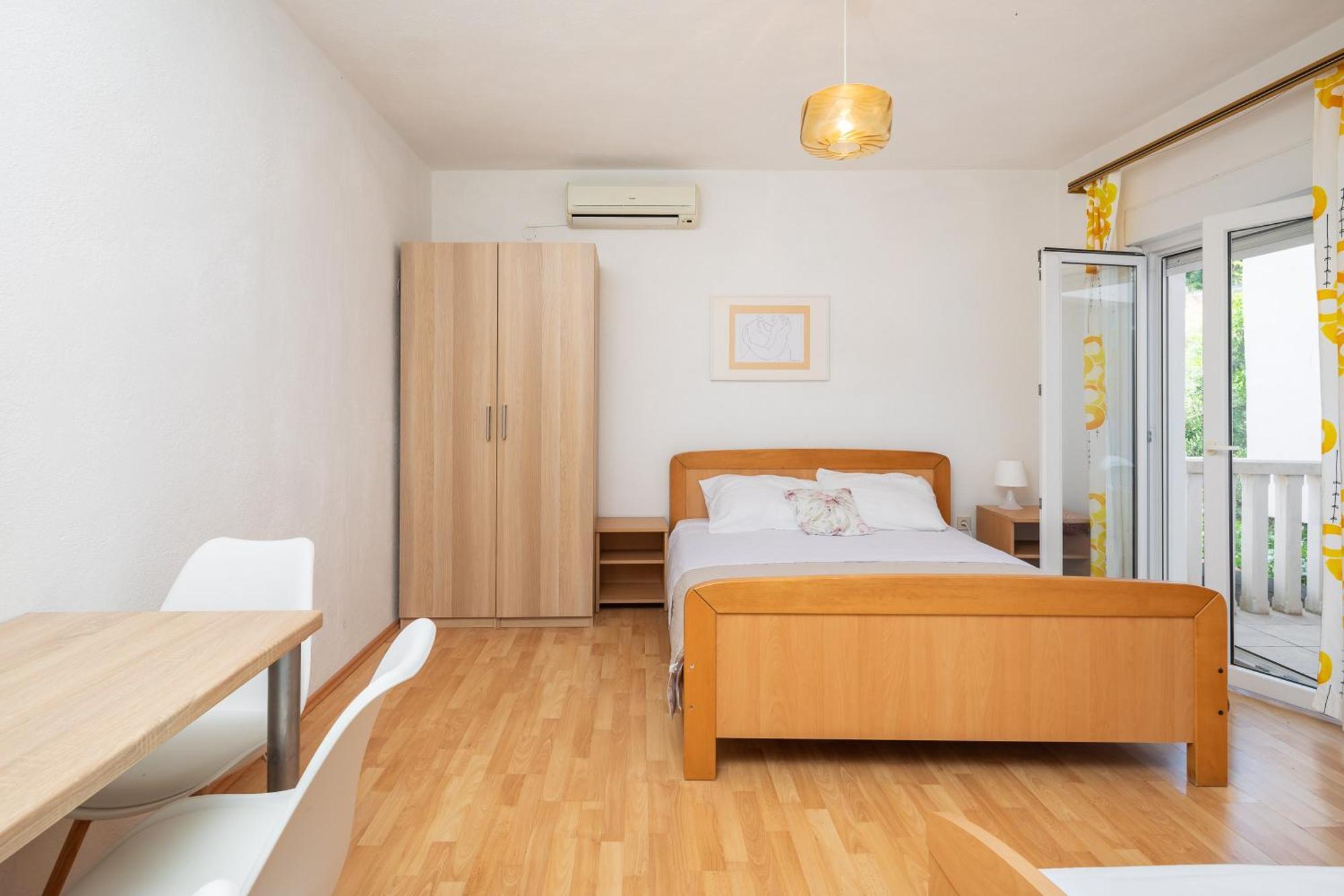 Apartments Roza Omis Ngoại thất bức ảnh