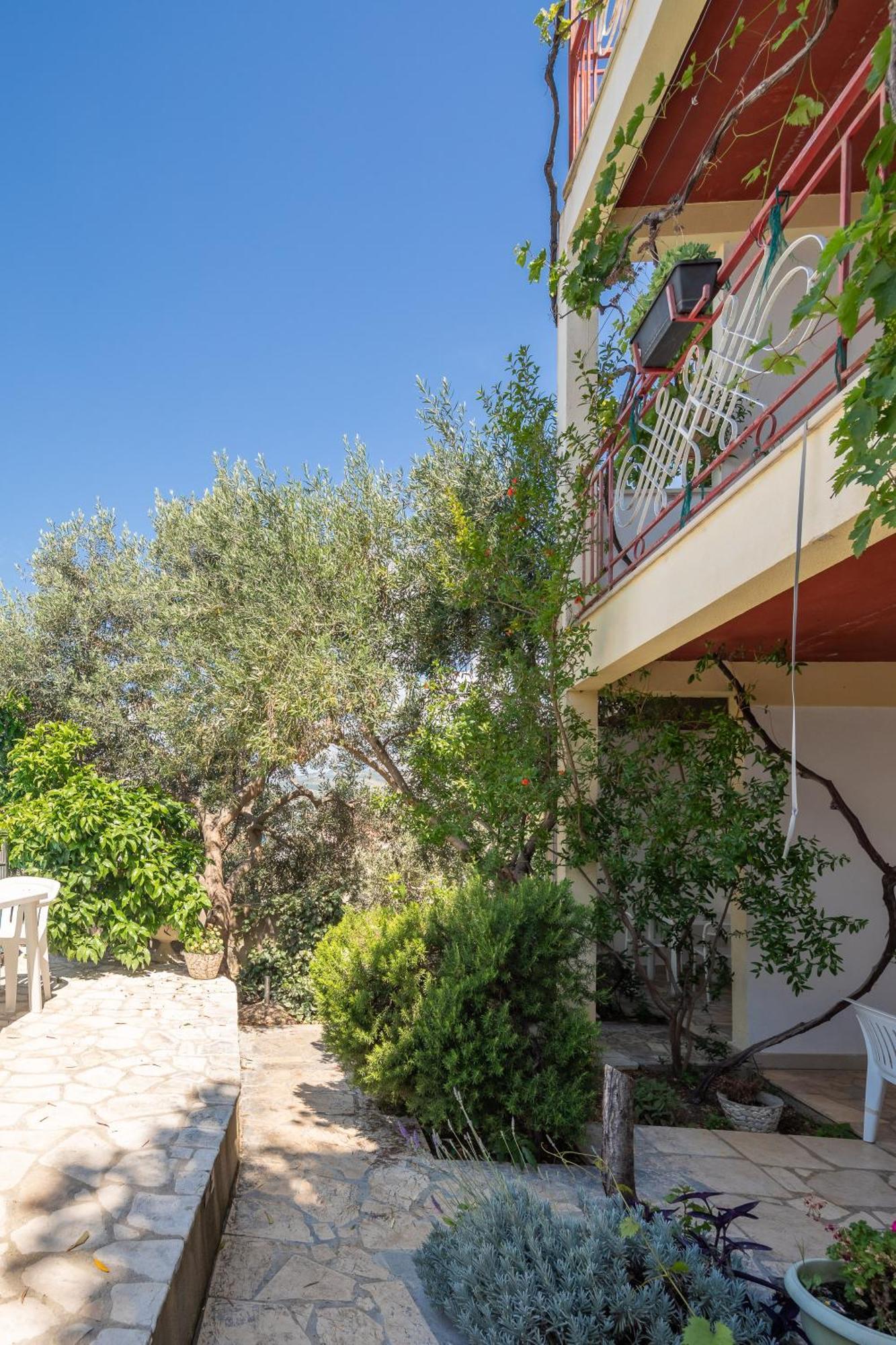 Apartments Roza Omis Ngoại thất bức ảnh